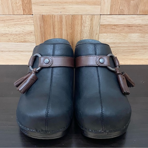 DANSKO “Shandi” Black Nubuck Leather Biker Harness Tassel Clog Size 41 10.5-11US - Picture 6 of 16